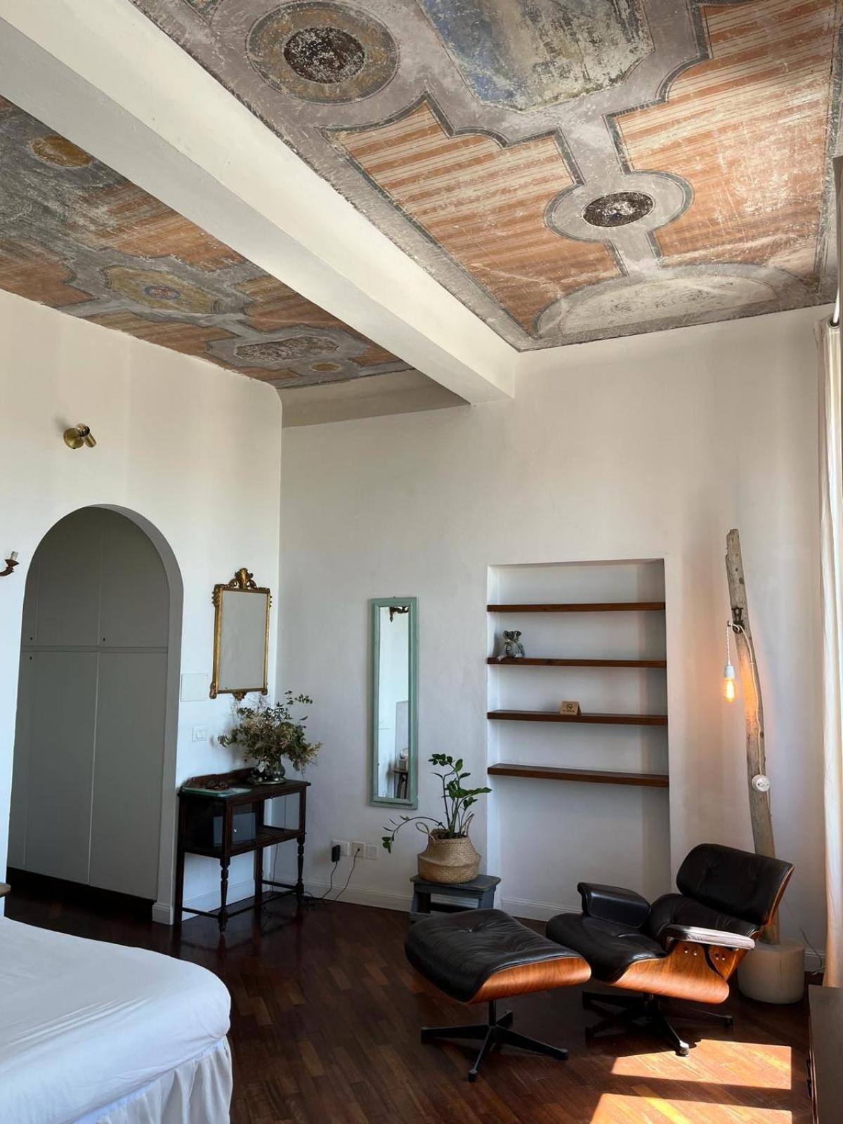 The Sunshine Loft Apartment Livorno Room photo
